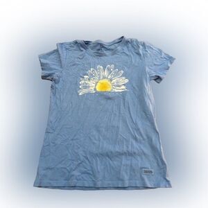 Life is Good Daisy Tshirt